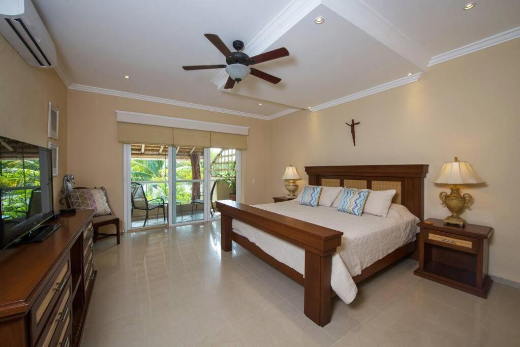 Cheerful Front 3 Bedrooms Houselongo Villa