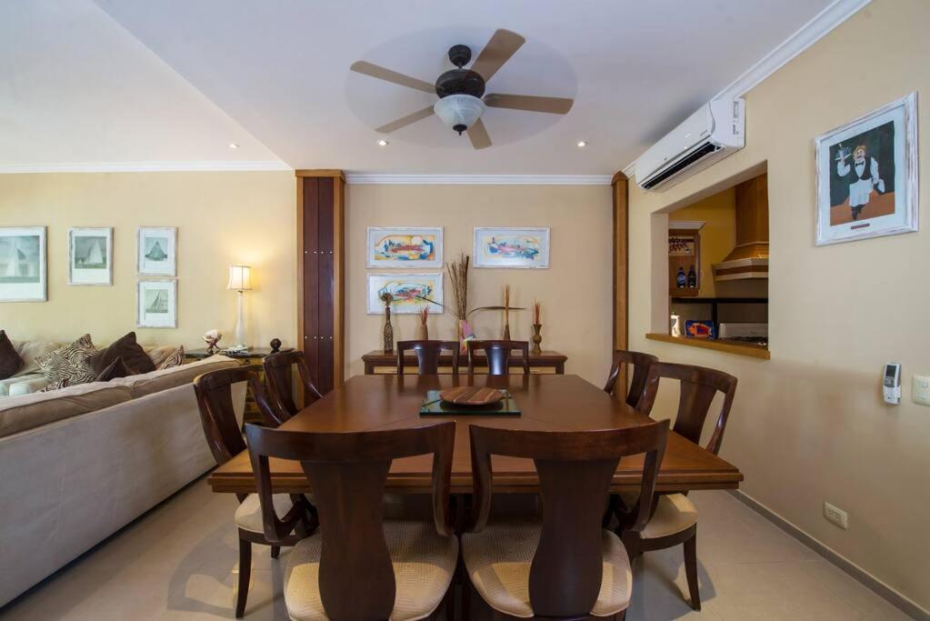 Cheerful Front 3 Bedrooms Houselongo Isla Mujeres