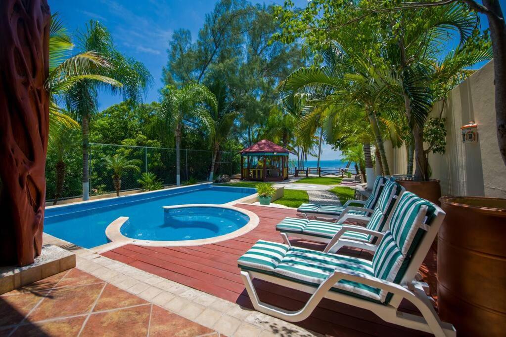 Villa Cheerful Front 3 Bedrooms Houselongo *
