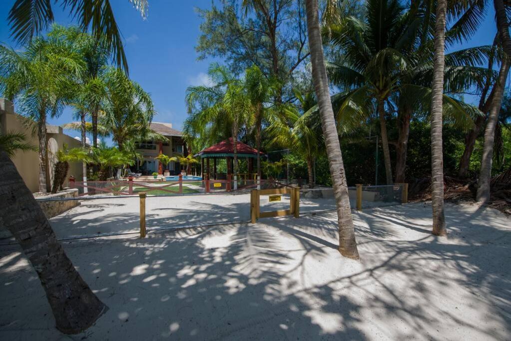 Cheerful Front 3 Bedrooms Houselongo Villa *